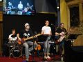      Band 